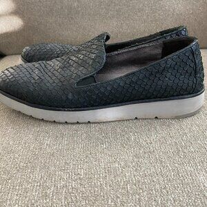 Johnston & Murphy Penelope Genuine Leather Loafer - Black